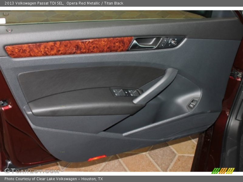 Opera Red Metallic / Titan Black 2013 Volkswagen Passat TDI SEL