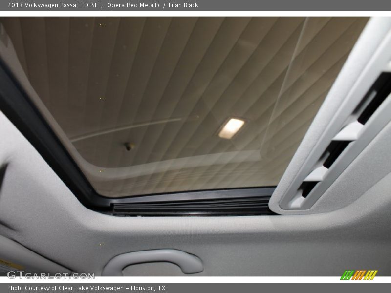 Opera Red Metallic / Titan Black 2013 Volkswagen Passat TDI SEL