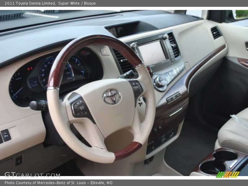 Super White / Bisque 2011 Toyota Sienna Limited