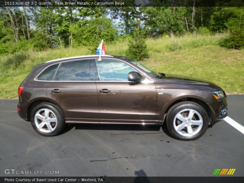 Teak Brown Metallic / Cardamom Beige 2011 Audi Q5 3.2 quattro