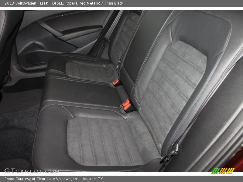 Opera Red Metallic / Titan Black 2013 Volkswagen Passat TDI SEL