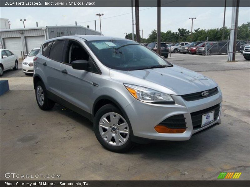 Ingot Silver / Charcoal Black 2014 Ford Escape S