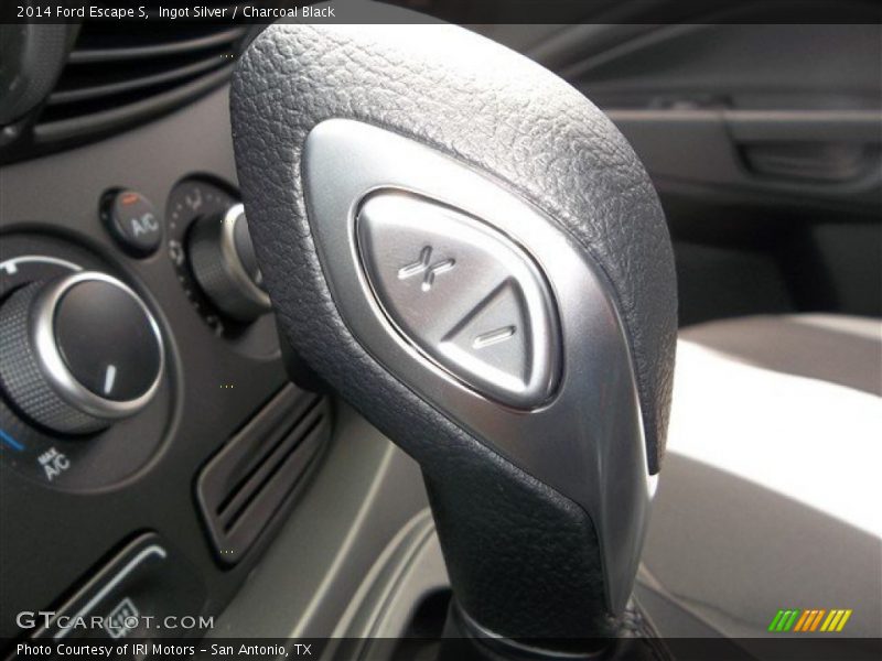 Ingot Silver / Charcoal Black 2014 Ford Escape S