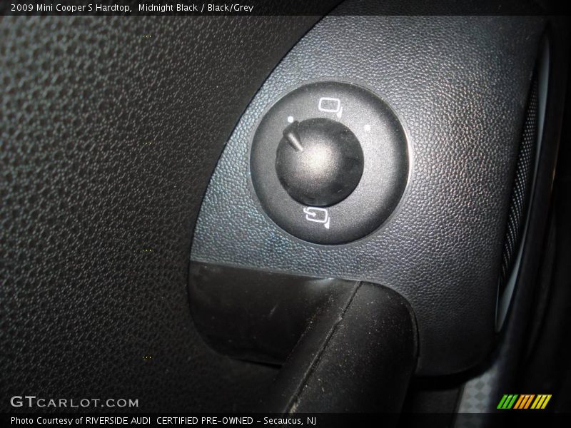 Midnight Black / Black/Grey 2009 Mini Cooper S Hardtop