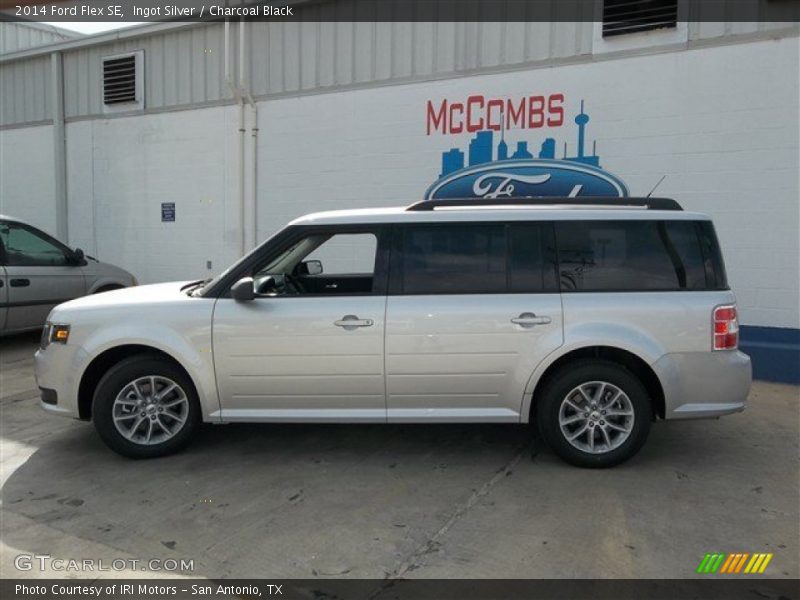 Ingot Silver / Charcoal Black 2014 Ford Flex SE