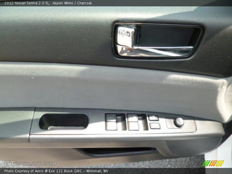 Aspen White / Charcoal 2012 Nissan Sentra 2.0 SL