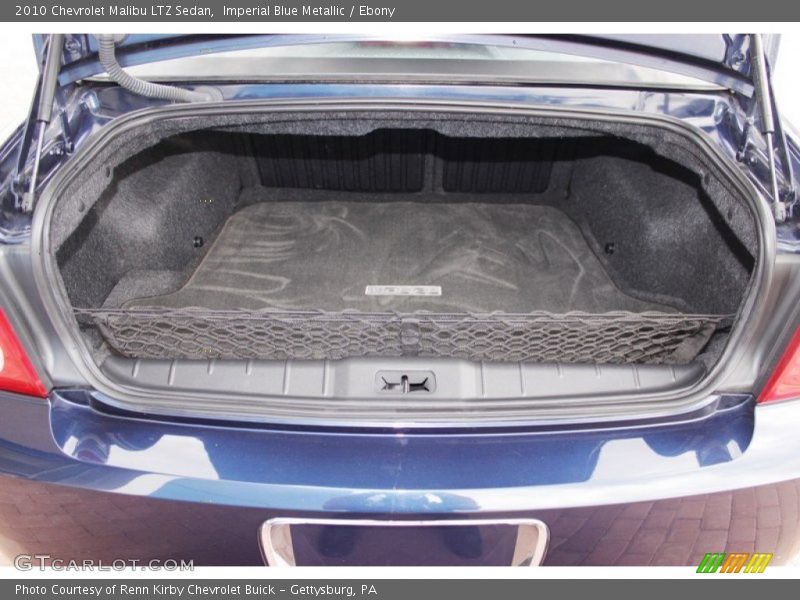  2010 Malibu LTZ Sedan Trunk