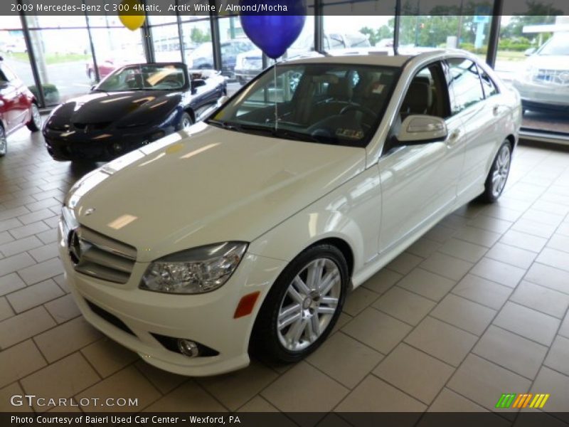 Arctic White / Almond/Mocha 2009 Mercedes-Benz C 300 4Matic