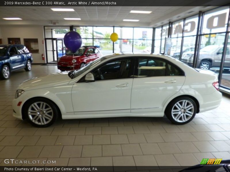 Arctic White / Almond/Mocha 2009 Mercedes-Benz C 300 4Matic