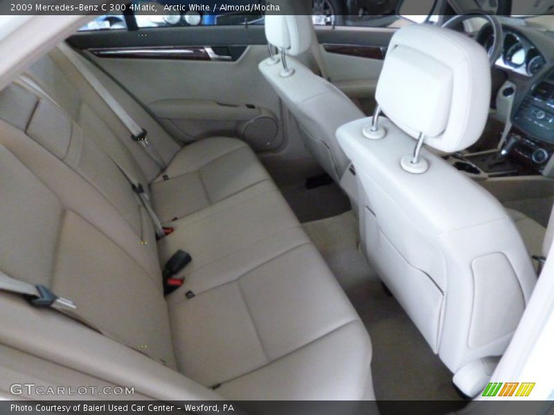 Arctic White / Almond/Mocha 2009 Mercedes-Benz C 300 4Matic