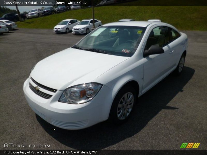 Summit White / Gray 2009 Chevrolet Cobalt LS Coupe