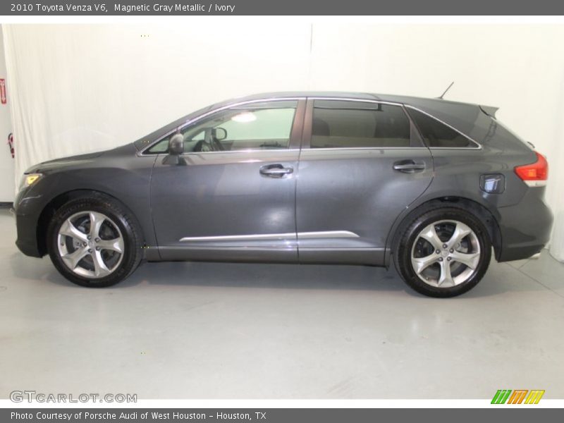 Magnetic Gray Metallic / Ivory 2010 Toyota Venza V6