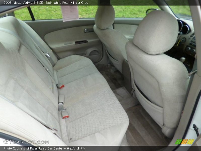 Satin White Pearl / Frost Gray 2005 Nissan Altima 3.5 SE