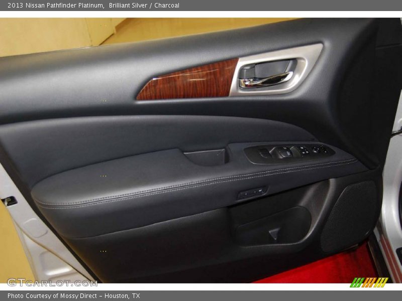 Brilliant Silver / Charcoal 2013 Nissan Pathfinder Platinum