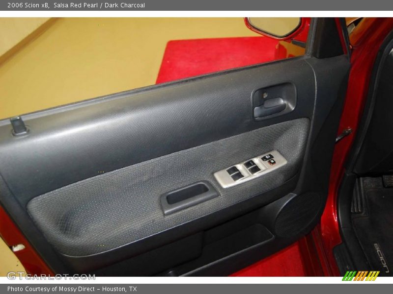 Salsa Red Pearl / Dark Charcoal 2006 Scion xB