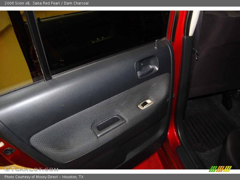 Salsa Red Pearl / Dark Charcoal 2006 Scion xB