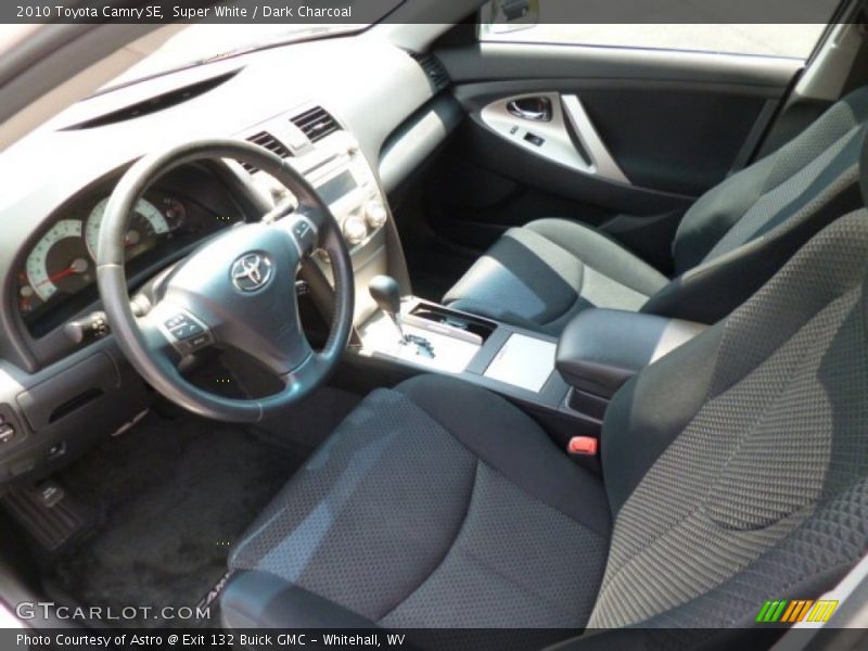 Super White / Dark Charcoal 2010 Toyota Camry SE