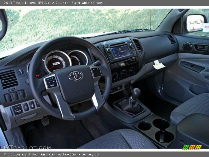 Super White / Graphite 2013 Toyota Tacoma SR5 Access Cab 4x4