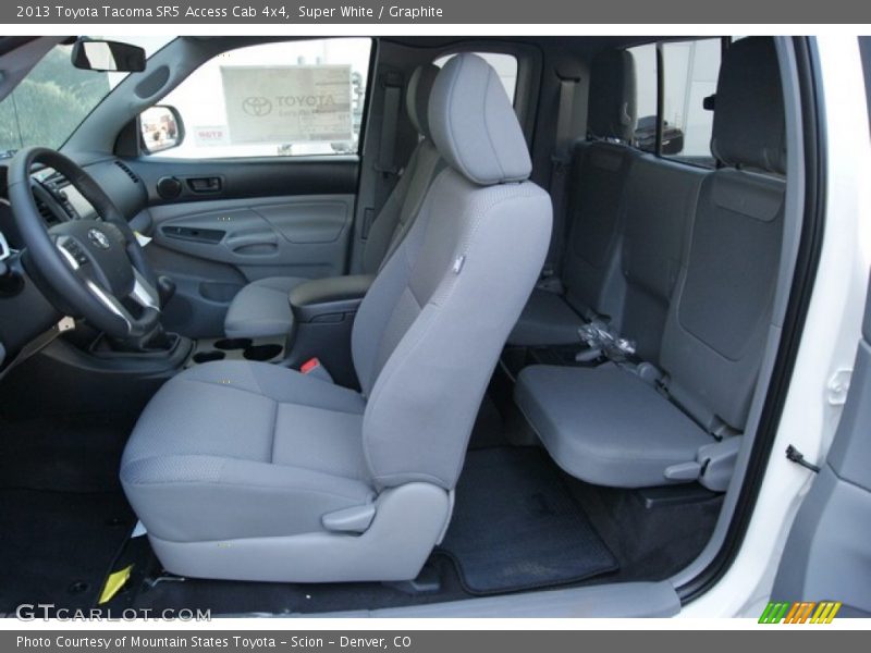 Super White / Graphite 2013 Toyota Tacoma SR5 Access Cab 4x4
