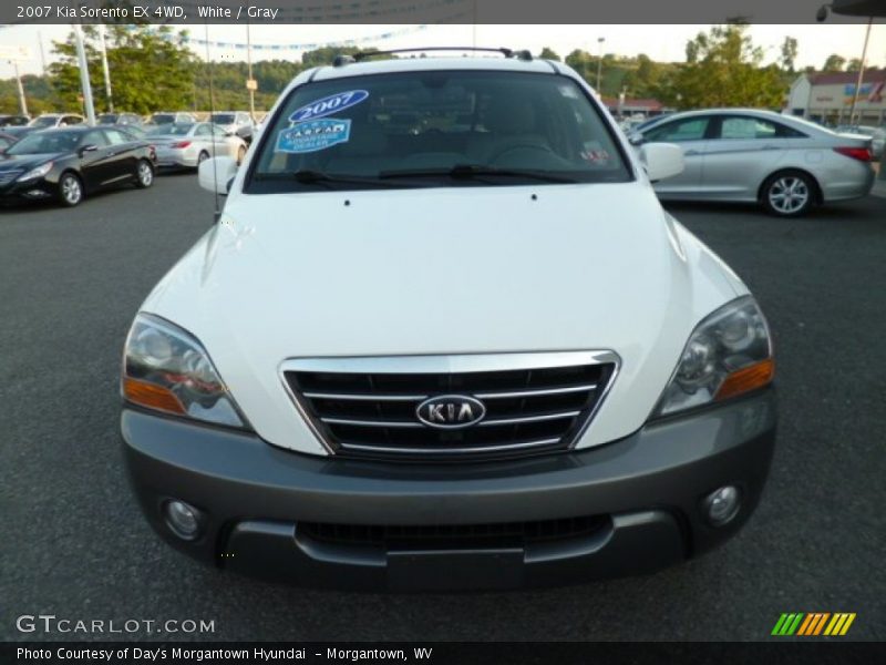 White / Gray 2007 Kia Sorento EX 4WD