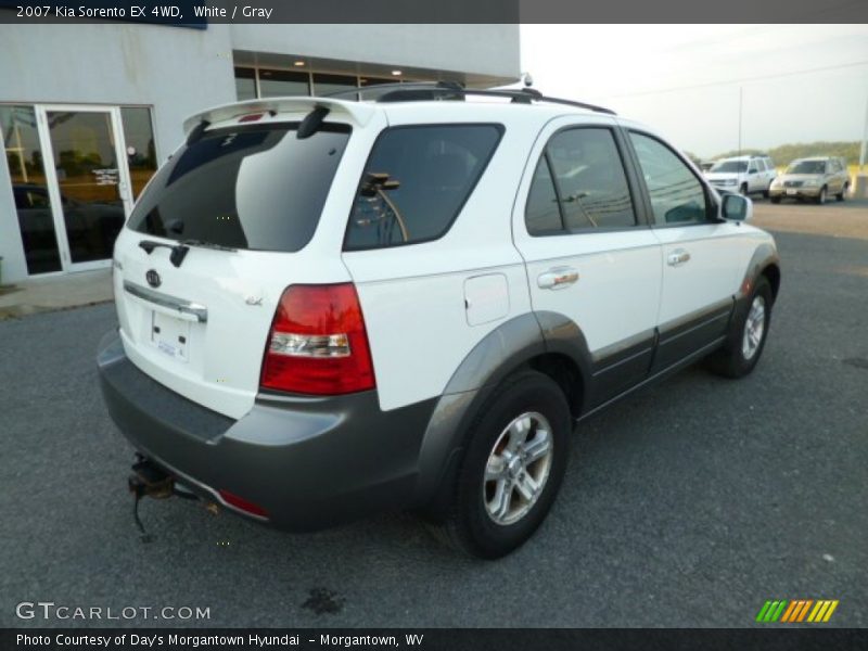 White / Gray 2007 Kia Sorento EX 4WD