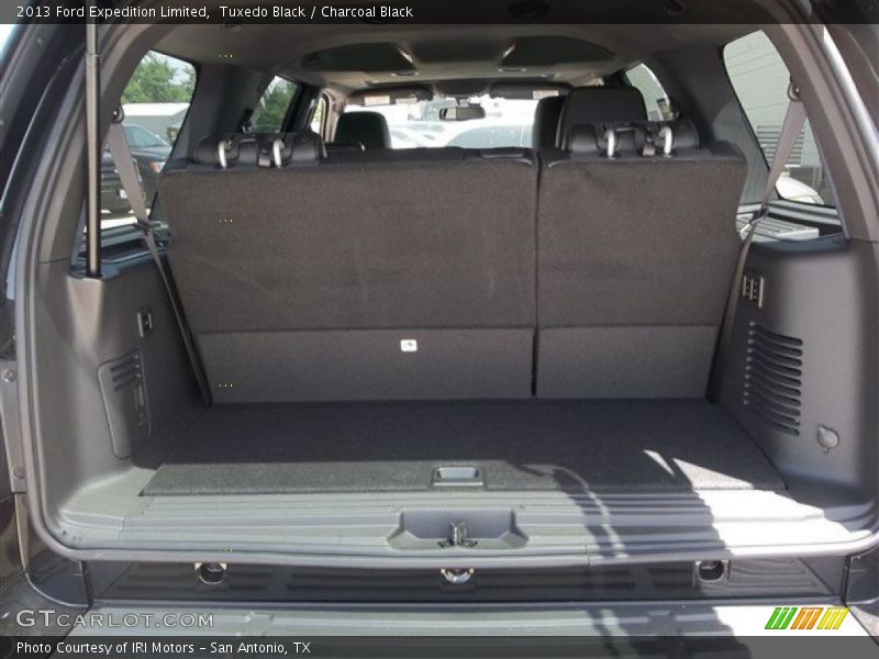 Tuxedo Black / Charcoal Black 2013 Ford Expedition Limited