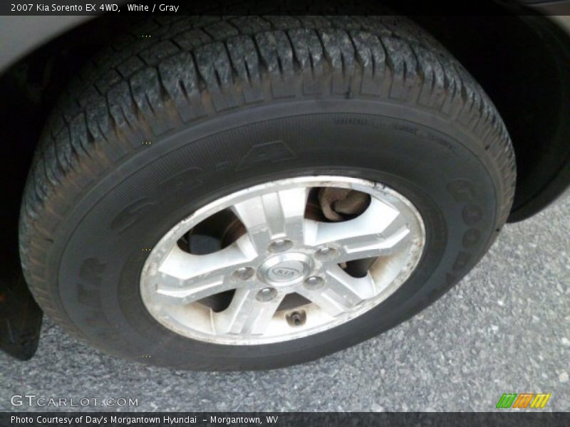 White / Gray 2007 Kia Sorento EX 4WD
