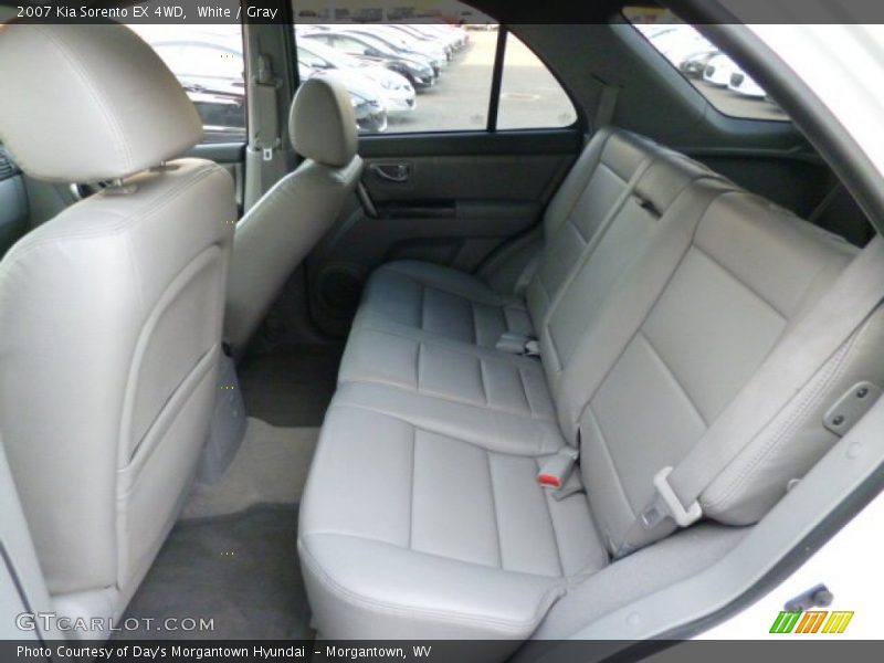 White / Gray 2007 Kia Sorento EX 4WD