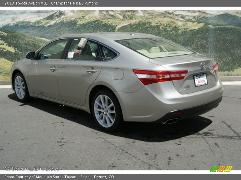Champagne Mica / Almond 2013 Toyota Avalon XLE