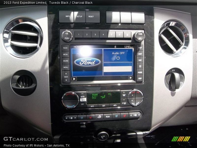 Tuxedo Black / Charcoal Black 2013 Ford Expedition Limited