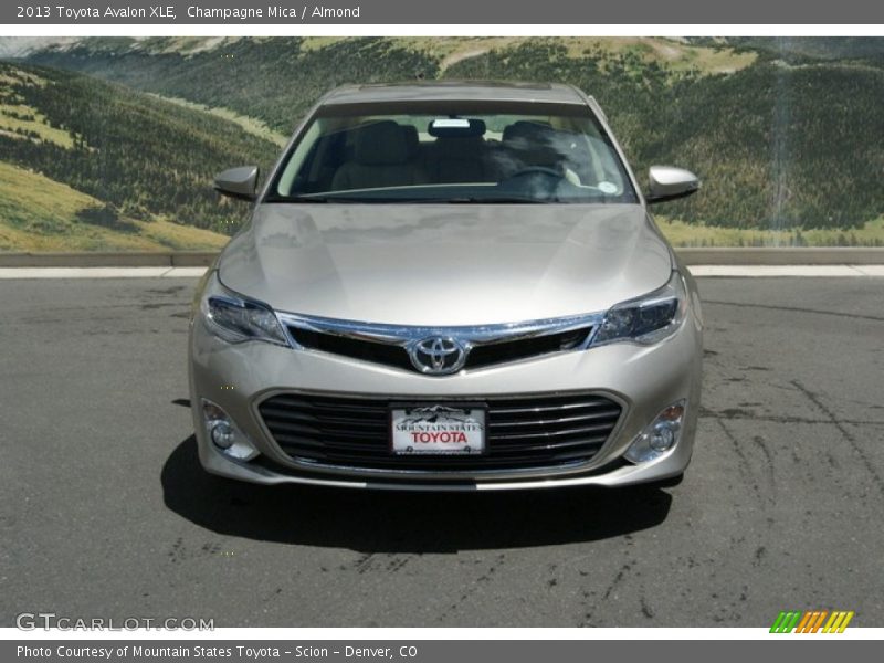 Champagne Mica / Almond 2013 Toyota Avalon XLE
