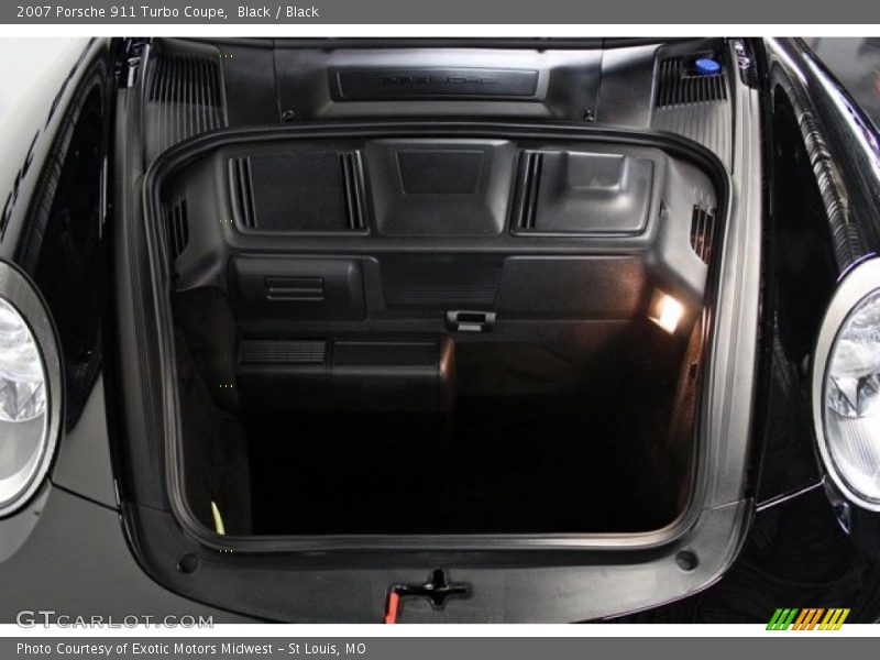  2007 911 Turbo Coupe Trunk