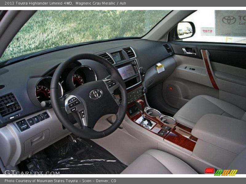 Magnetic Gray Metallic / Ash 2013 Toyota Highlander Limited 4WD
