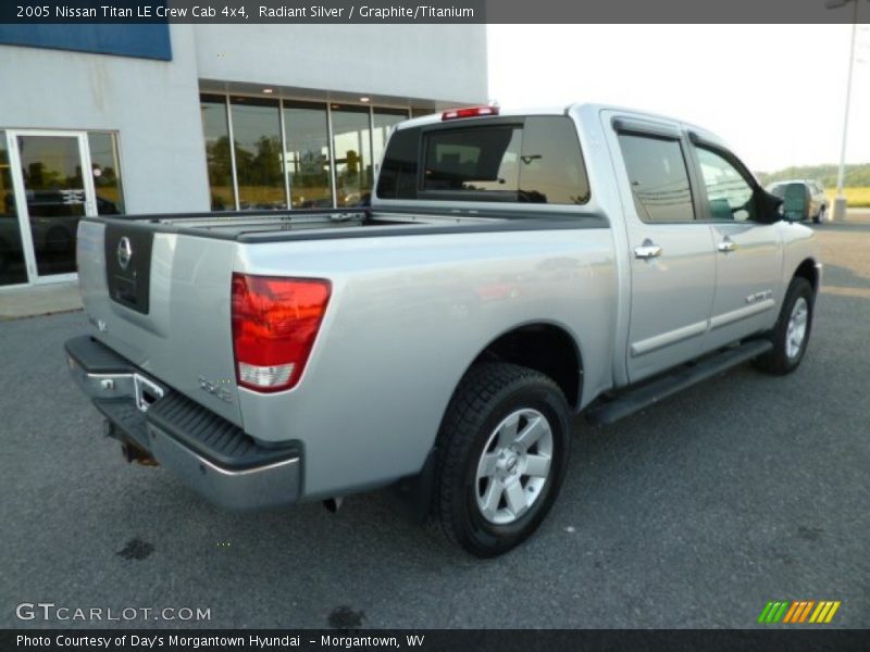 Radiant Silver / Graphite/Titanium 2005 Nissan Titan LE Crew Cab 4x4