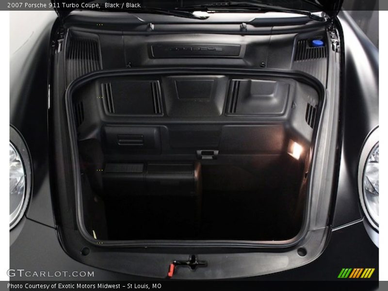  2007 911 Turbo Coupe Trunk