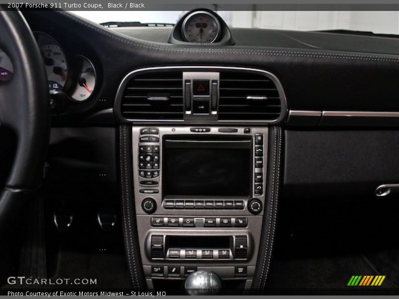 Controls of 2007 911 Turbo Coupe