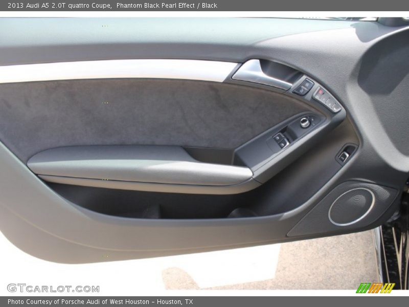 Phantom Black Pearl Effect / Black 2013 Audi A5 2.0T quattro Coupe