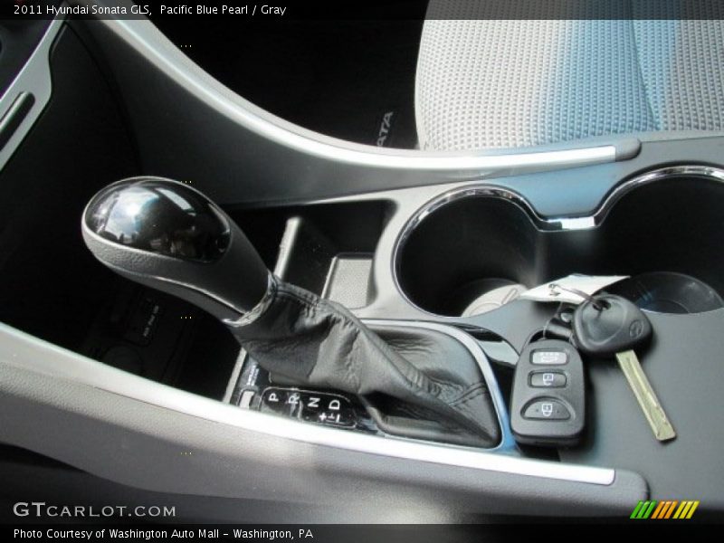 Pacific Blue Pearl / Gray 2011 Hyundai Sonata GLS