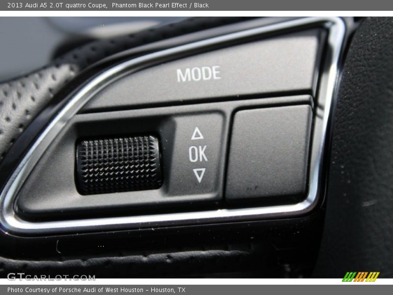 Phantom Black Pearl Effect / Black 2013 Audi A5 2.0T quattro Coupe