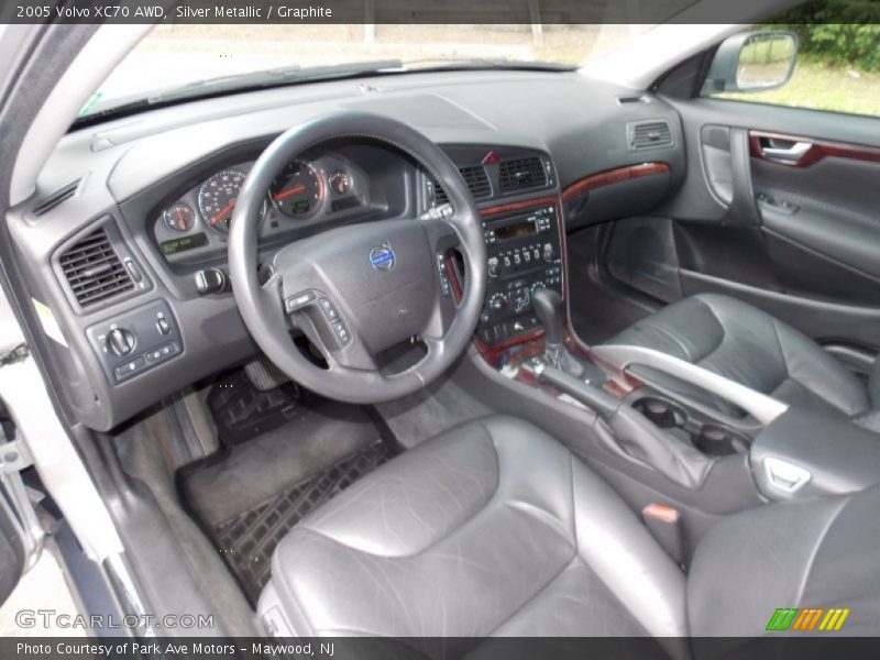 Graphite Interior - 2005 XC70 AWD 