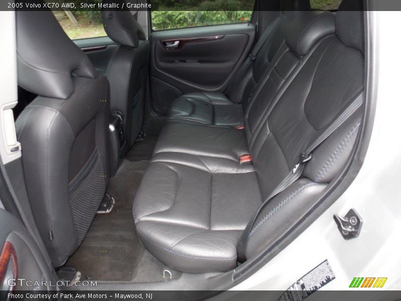 Rear Seat of 2005 XC70 AWD
