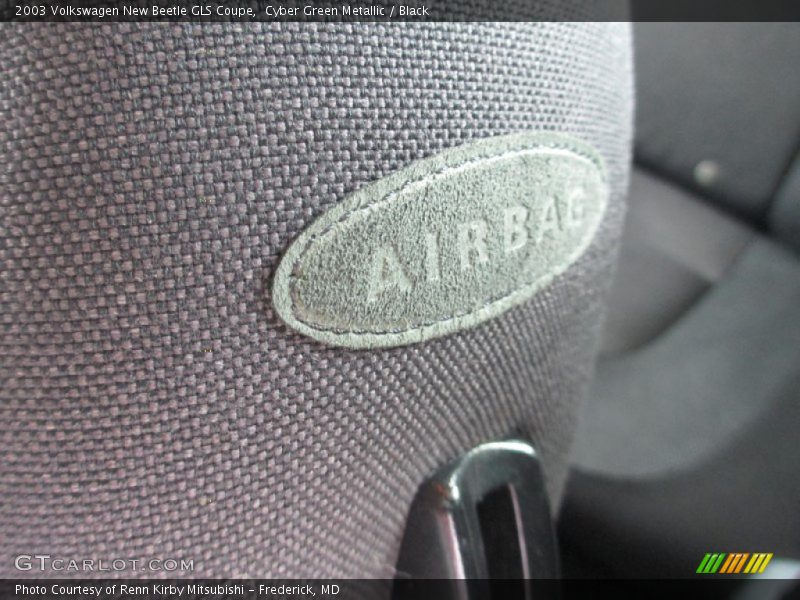 Cyber Green Metallic / Black 2003 Volkswagen New Beetle GLS Coupe