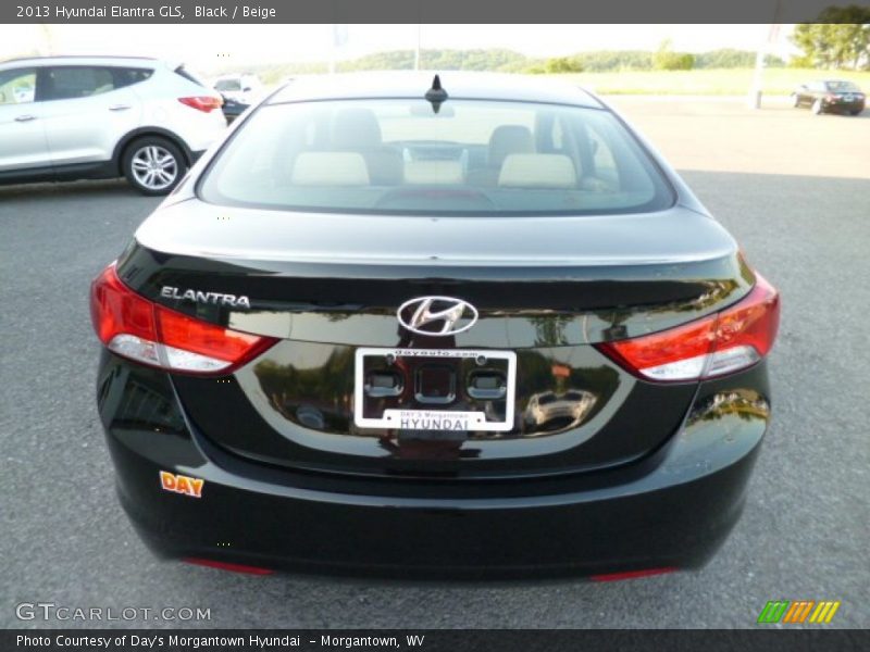Black / Beige 2013 Hyundai Elantra GLS