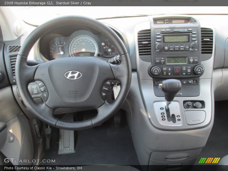 Stardust Silver / Gray 2008 Hyundai Entourage GLS
