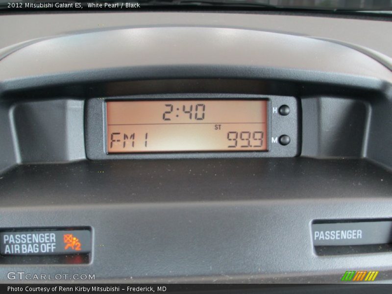 White Pearl / Black 2012 Mitsubishi Galant ES
