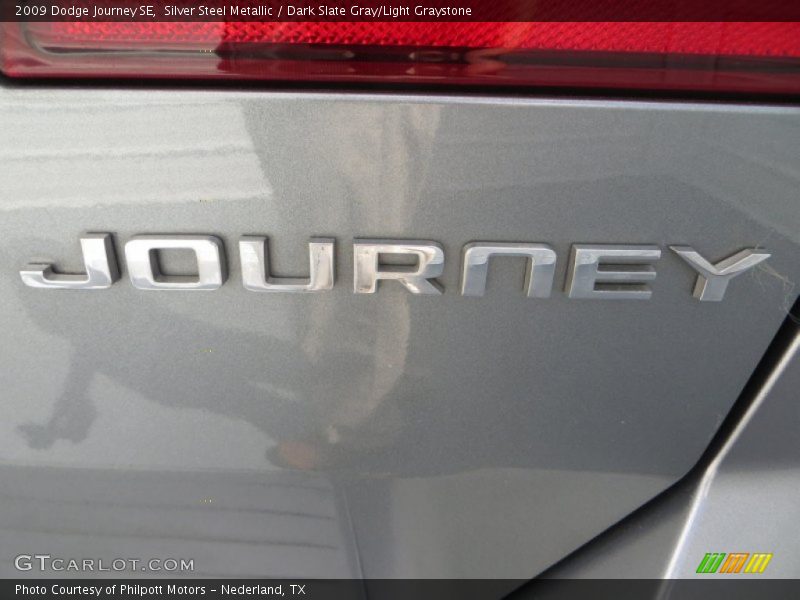 Silver Steel Metallic / Dark Slate Gray/Light Graystone 2009 Dodge Journey SE