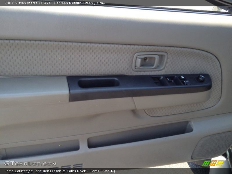 Canteen Metallic Green / Gray 2004 Nissan Xterra XE 4x4