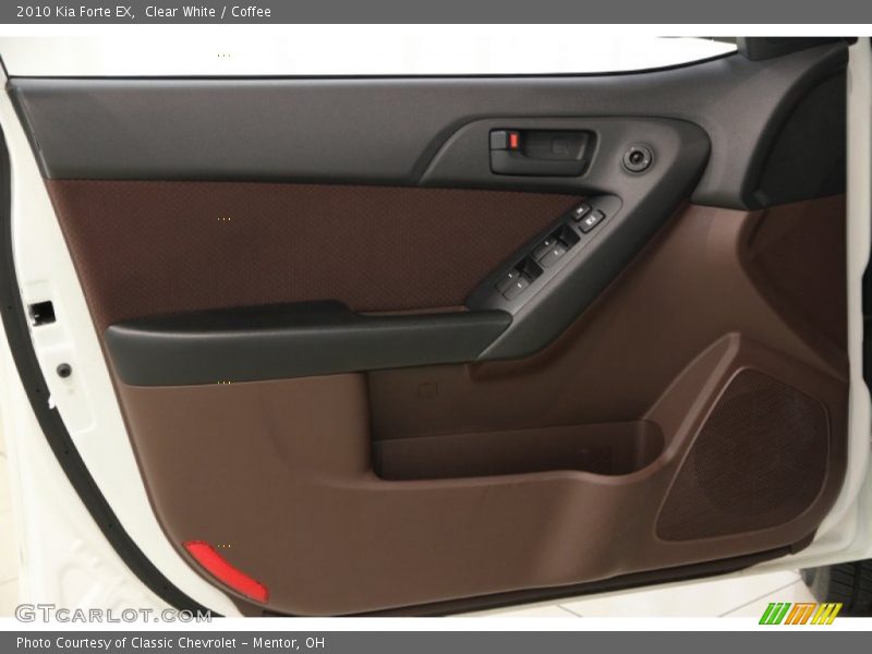 Clear White / Coffee 2010 Kia Forte EX