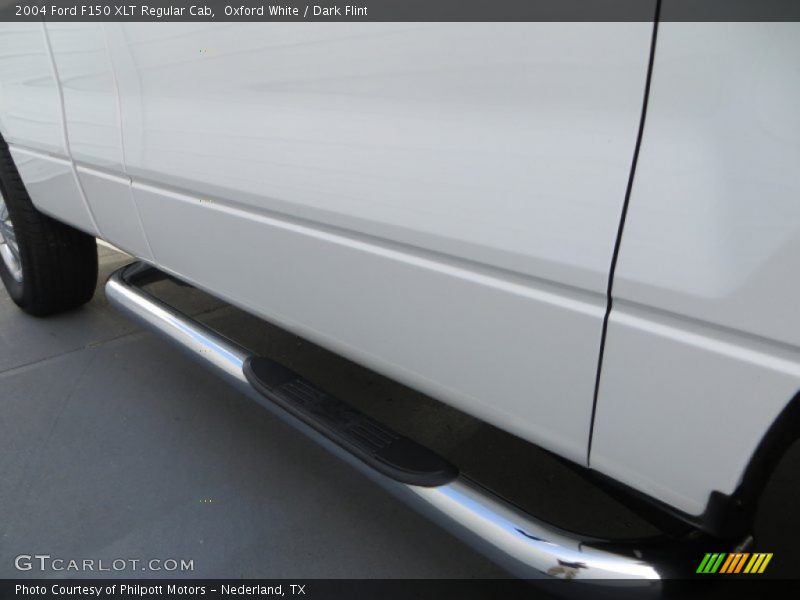 Oxford White / Dark Flint 2004 Ford F150 XLT Regular Cab