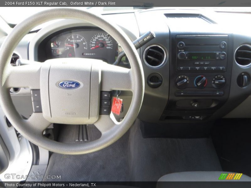 Oxford White / Dark Flint 2004 Ford F150 XLT Regular Cab